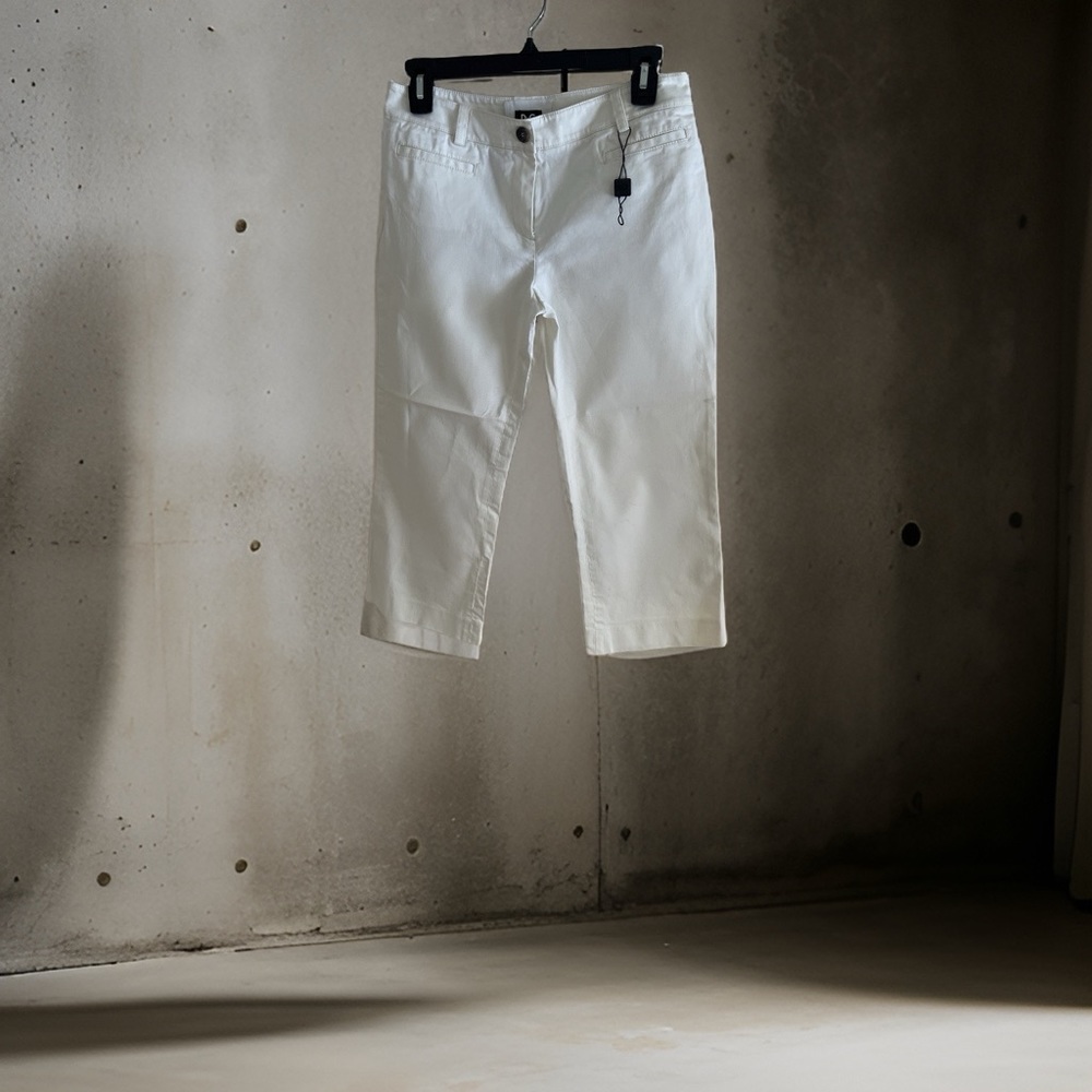 Dolce & Gabbana capris size 6